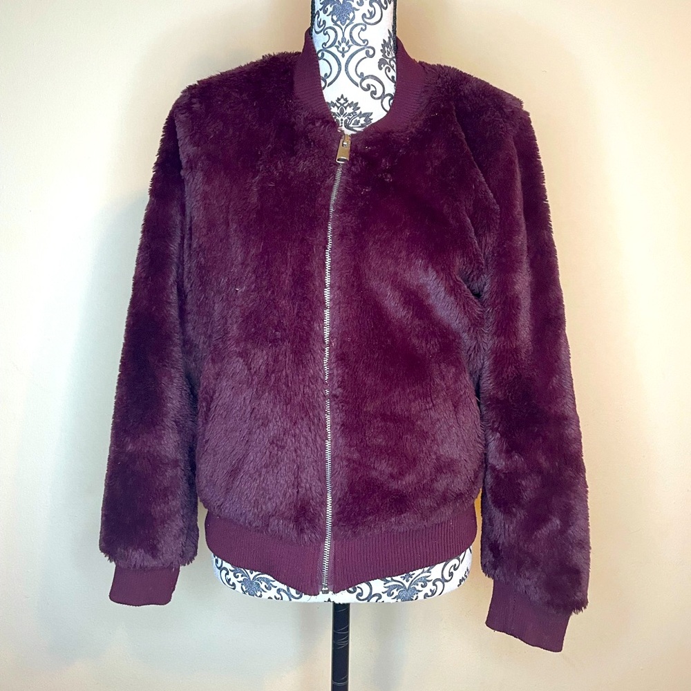 Maroon bomber faux fur jacket